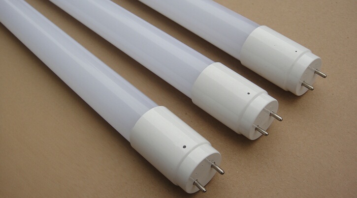 led全塑管1.2米日光灯管